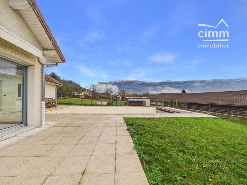 Maison - 127 m² - 5 pièces