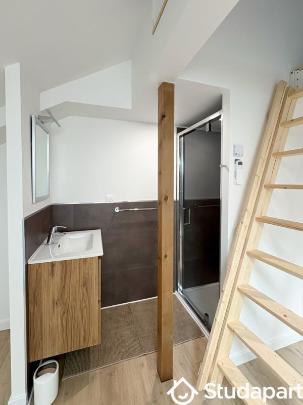 Chambre - 12 m² - 1 pièce