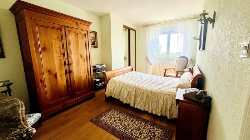 Maison - 158 m² - 6 pièces