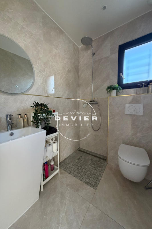 Maison contemporaine - 152 m² - 6 pièces