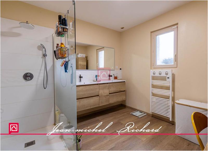 Maison - 165 m² - 7 pièces