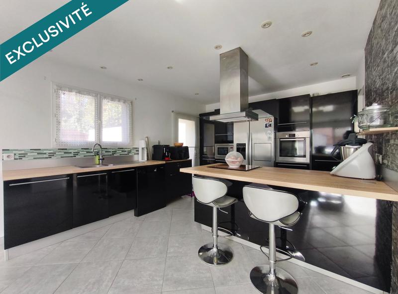 Maison - 118 m² - 4 pièces