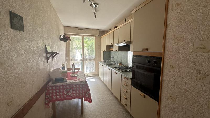 Appartement - 120 m² - 5 pièces
