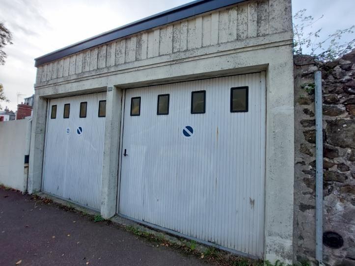 Appartement - 94 m² - 5 pièces