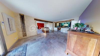 Maison - 155 m² - 5 pièces