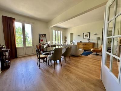 Appartement - 72 m² - 4 pièces