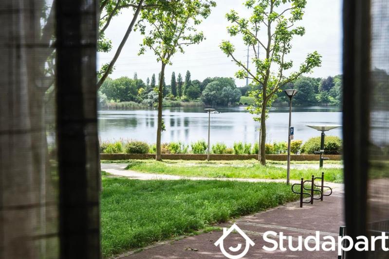 Chambre - 9 m² - 1 pièce