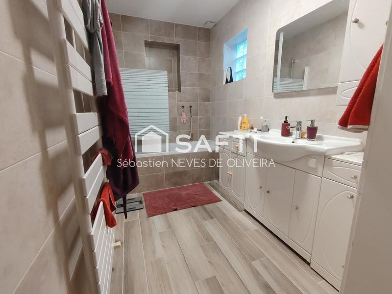 Maison - 120 m² - 5 pièces