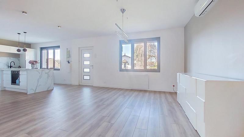 Maison - 140 m² - 4 pièces