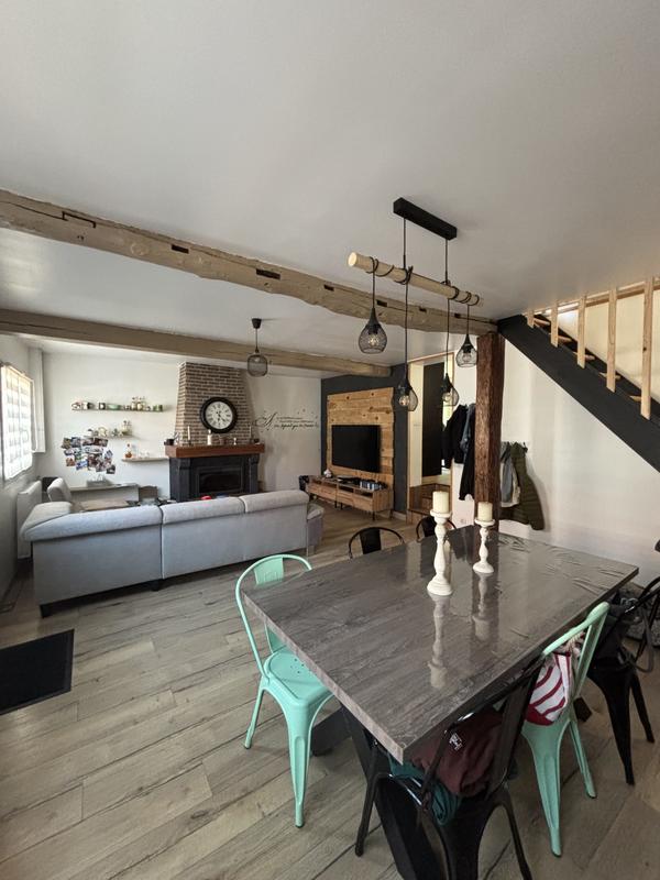 Maison - 88 m² - 4 pièces