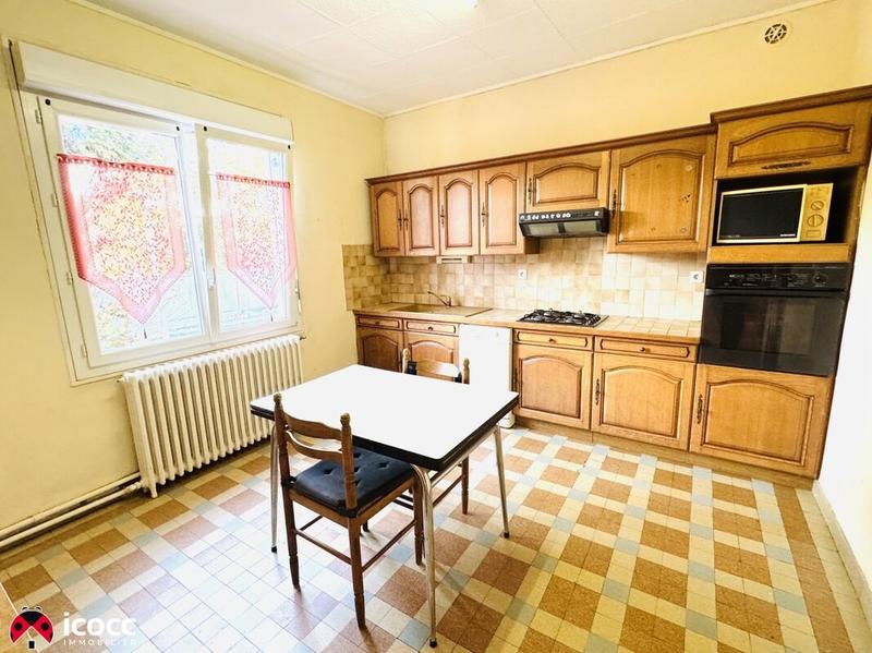 Maison - 143 m² - 6 pièces