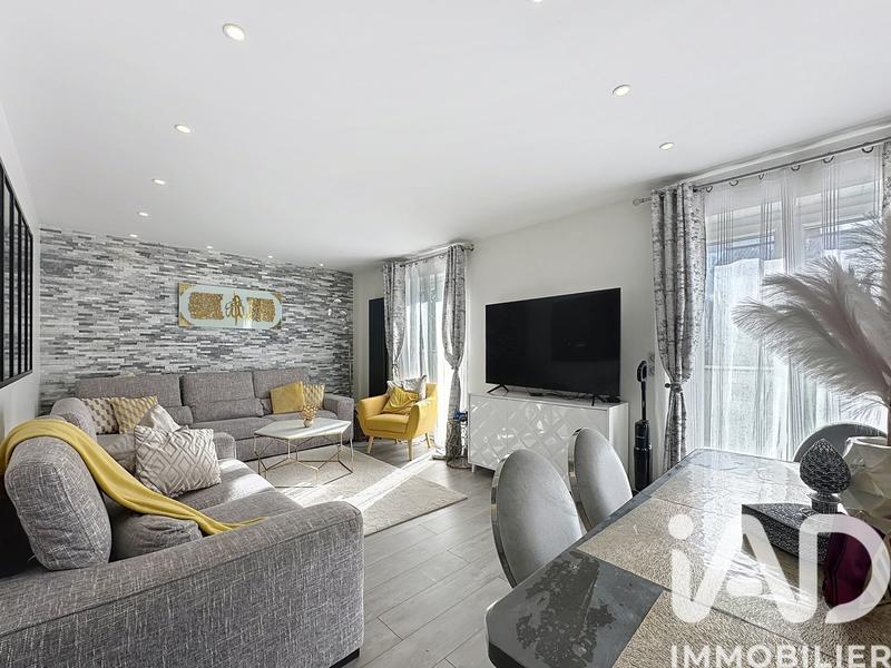 Maison - 108 m² - 4 pièces