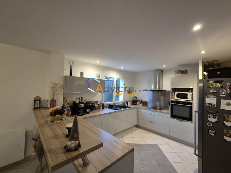 Maison - 105 m² - 5 pièces