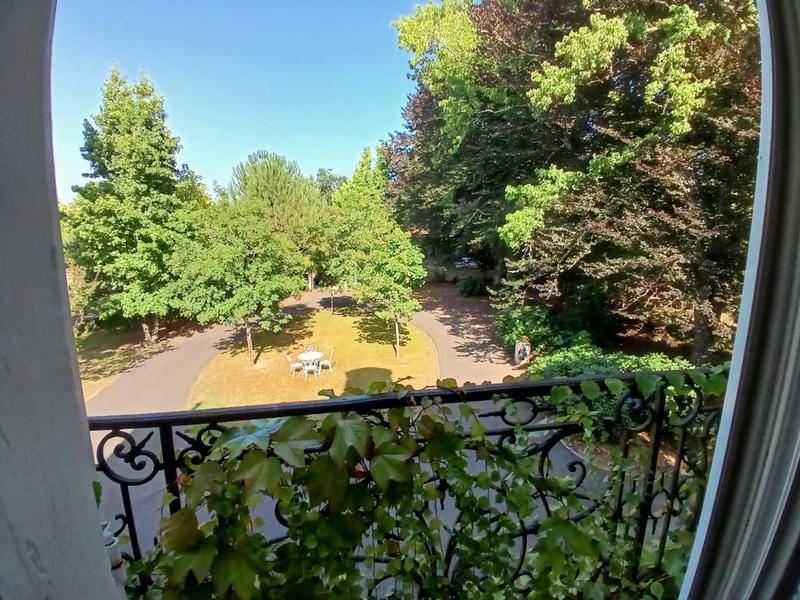 Maison - 253 m² - 10 pièces