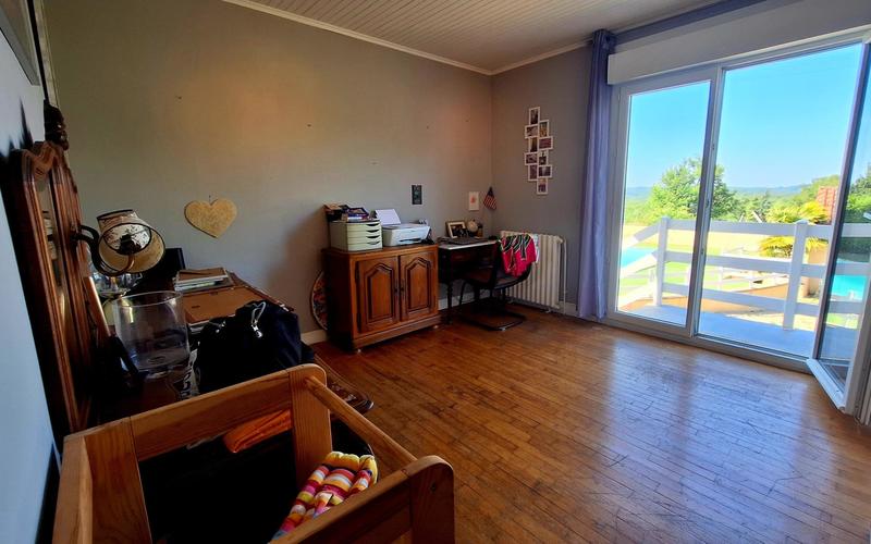 Maison - 115 m² - 6 pièces