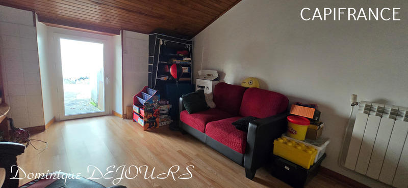 Maison - 102 m² - 5 pièces