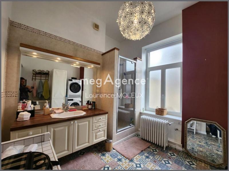 Appartement - 141 m² - 5 pièces