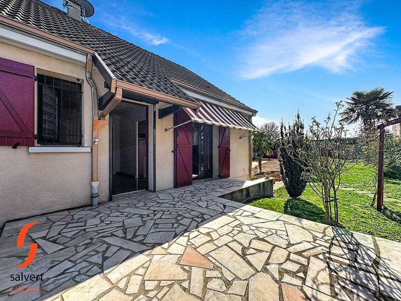 Maison - 136 m² - 5 pièces