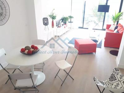 Appartement - 82 m² - 3 pièces