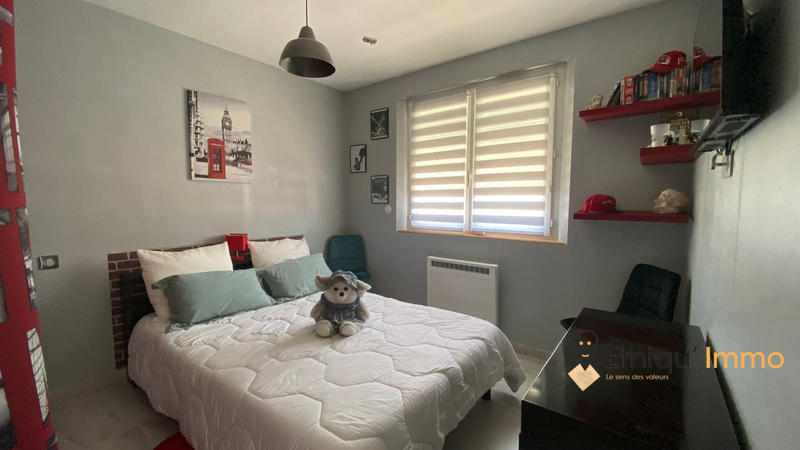 Maison - 107 m² - 6 pièces