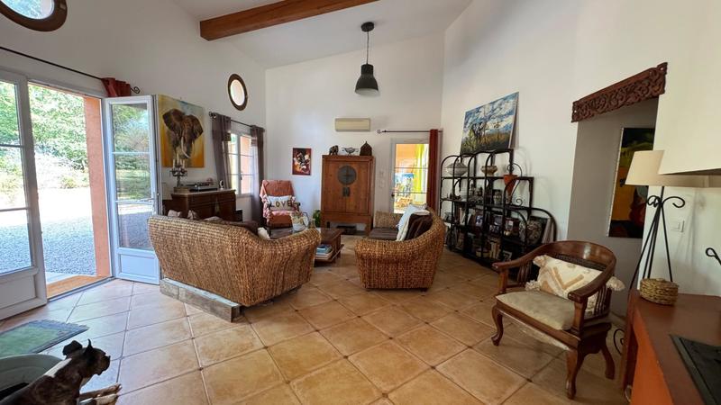 Maison - 148 m² - 7 pièces