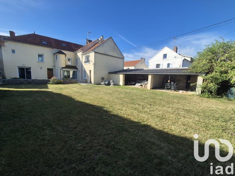 Maison de village - 267 m² - 8 pièces