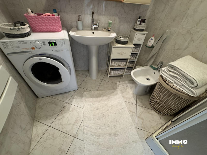 Appartement - 60 m² - 3 pièces