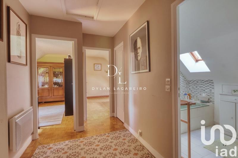 Maison - 155 m² - 8 pièces