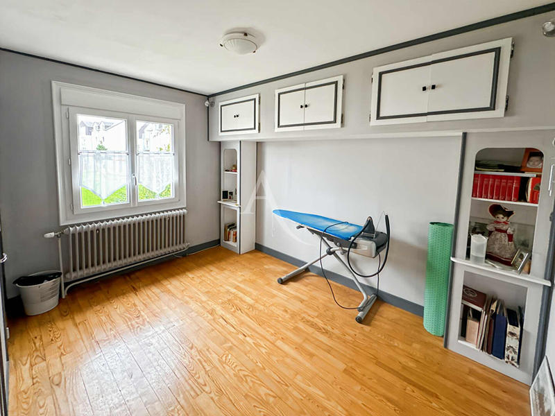 Maison - 93 m² - 4 pièces