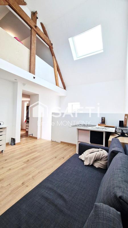 Maison - 233 m² - 9 pièces