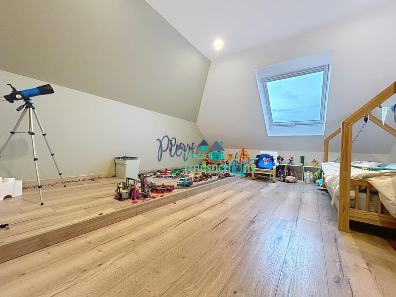 Maison - 132 m² - 7 pièces