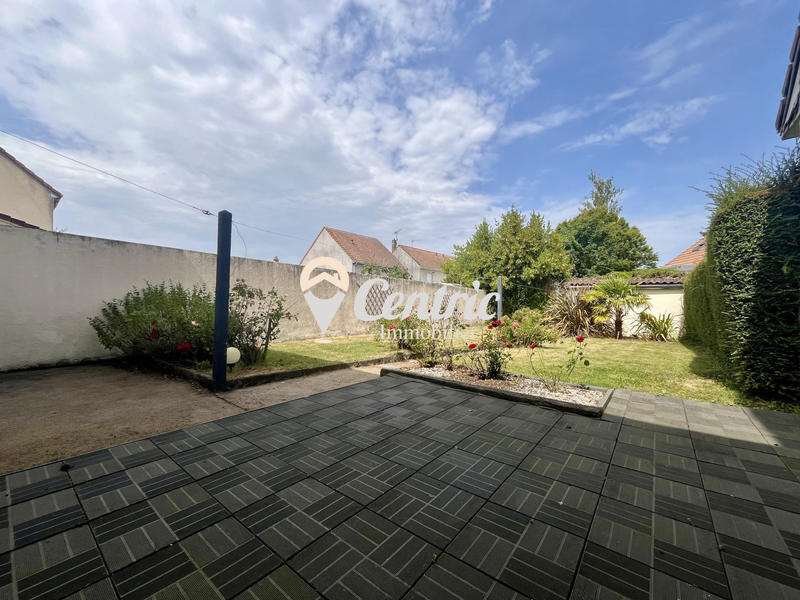 Maison - 88 m² - 5 pièces