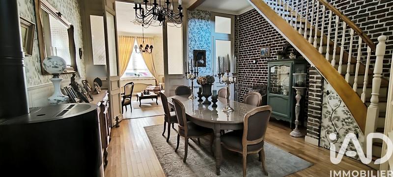 Maison de ville - 180 m² - 8 pièces