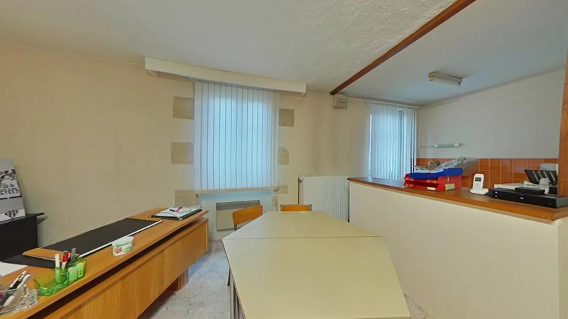 Maison - 217 m² - 8 pièces