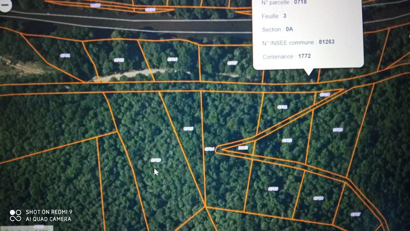 Terrain - 11 018 m²