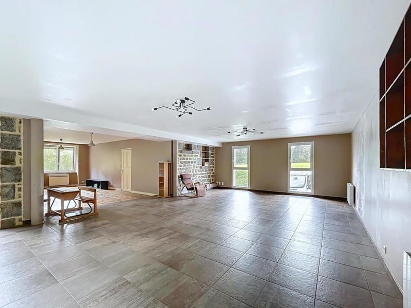 Maison de campagne - 252 m² - 10 pièces