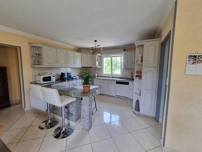 Maison - 145 m² - 7 pièces
