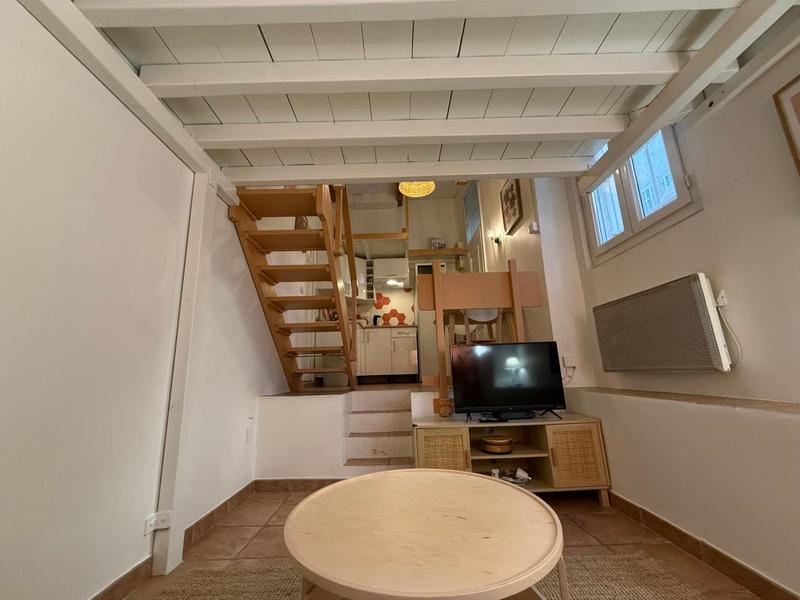 Studio - 23 m² - 2 pièces