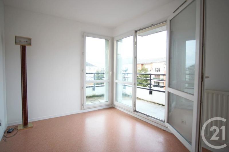 Appartement - 77 m² - 4 pièces