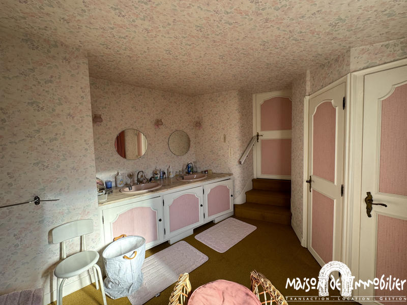 Maison - 157 m² - 6 pièces