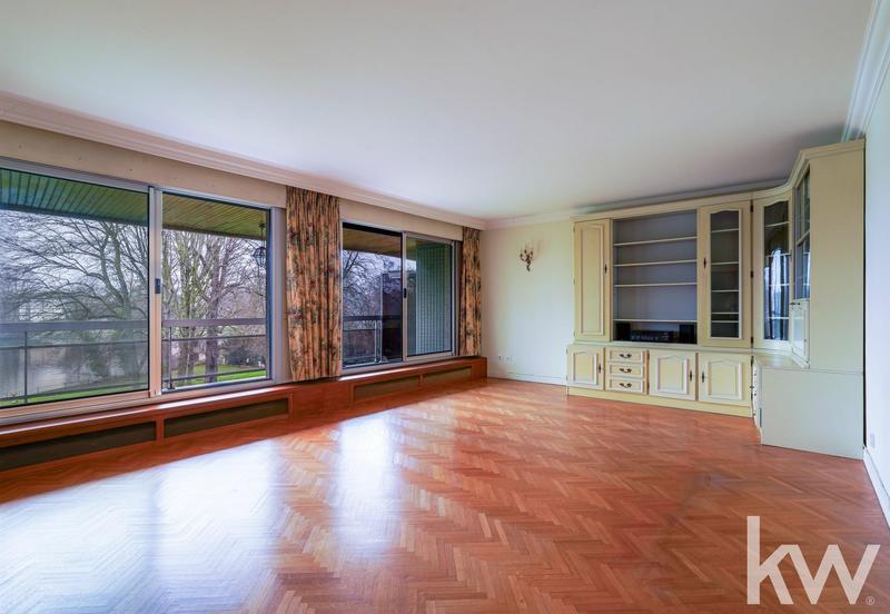 Appartement - 106 m² - 4 pièces