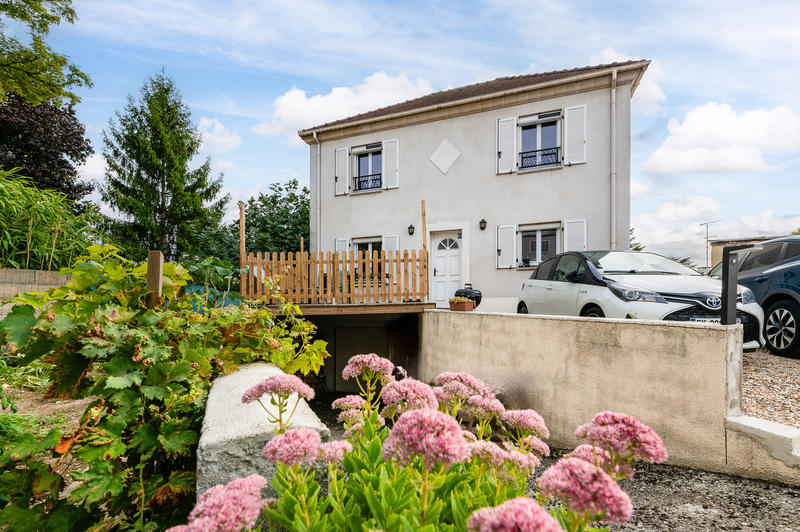 Maison - 109 m² - 6 pièces