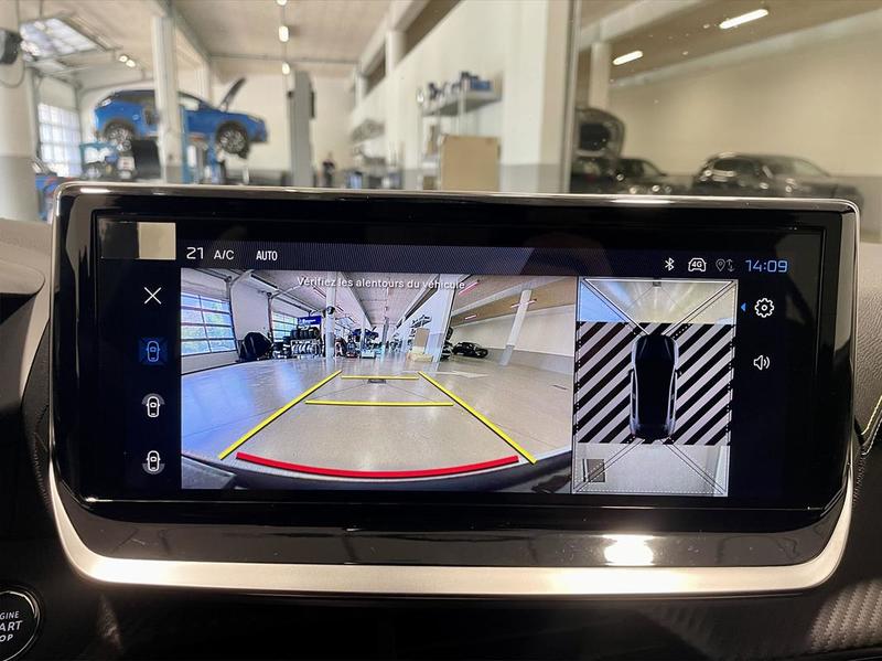 Peugeot 208 II (2) 1.2 Hybrid 136 Dcs6 Gt