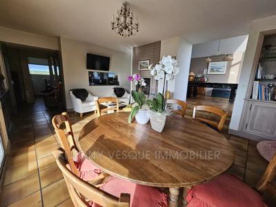 Maison - 180 m² - 6 pièces