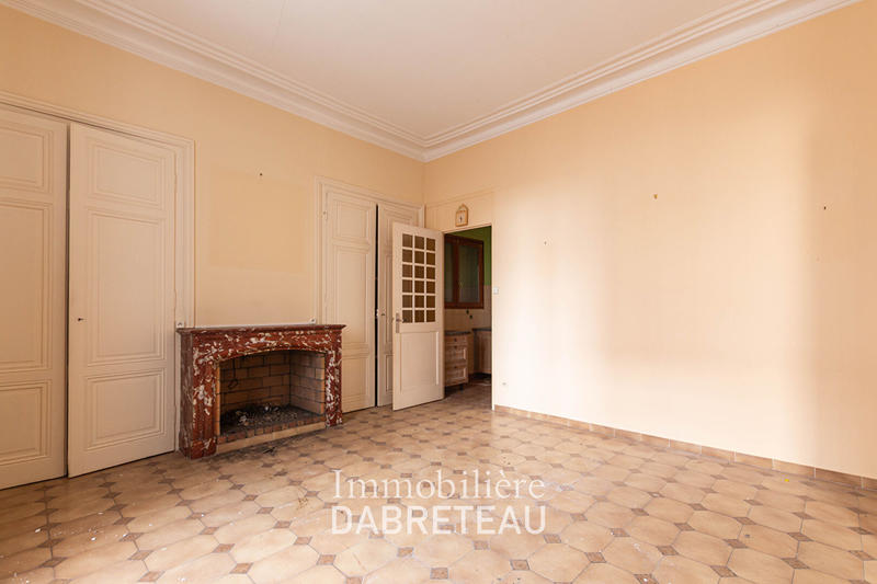 Maison - 181 m² - 5 pièces