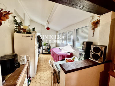 Maison - 90 m² - 4 pièces