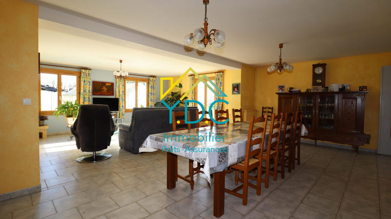 Maison - 130 m² - 4 pièces