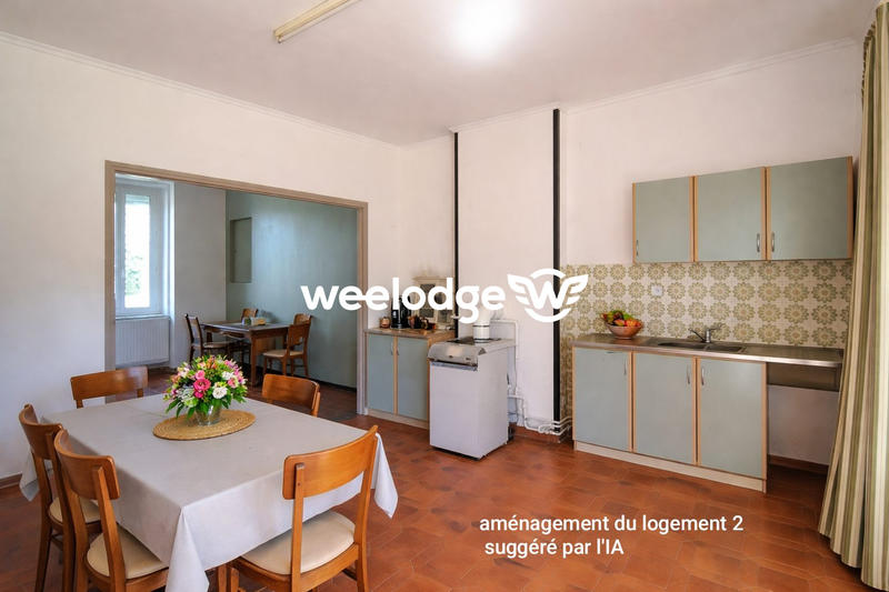 Maison - 140 m² - 9 pièces