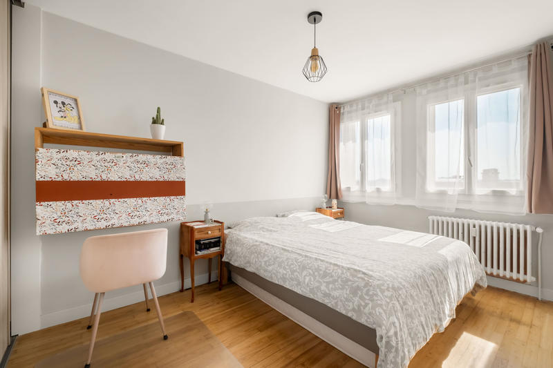 Appartement - 85 m² - 4 pièces