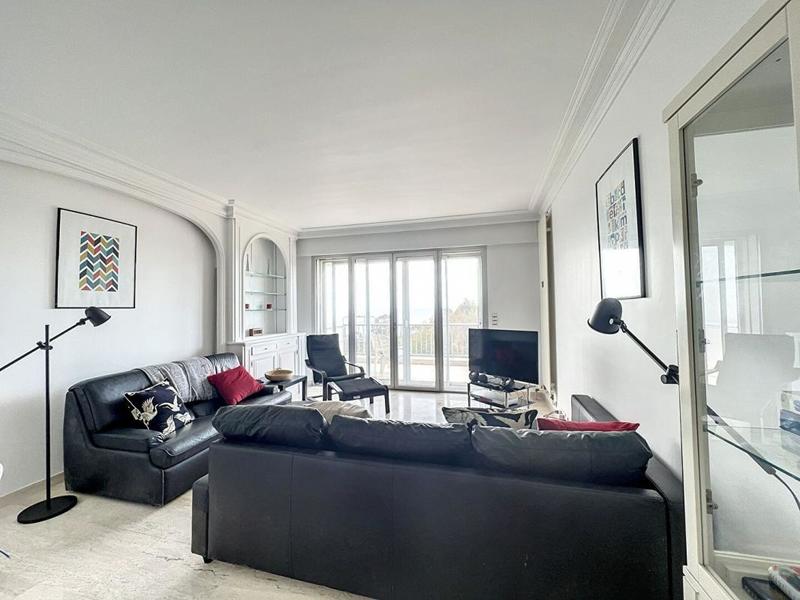 Appartement - 92 m² - 3 pièces